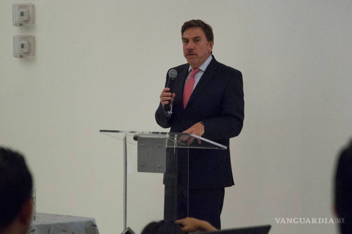 ¿Quién es Javier Laynez Potisek?