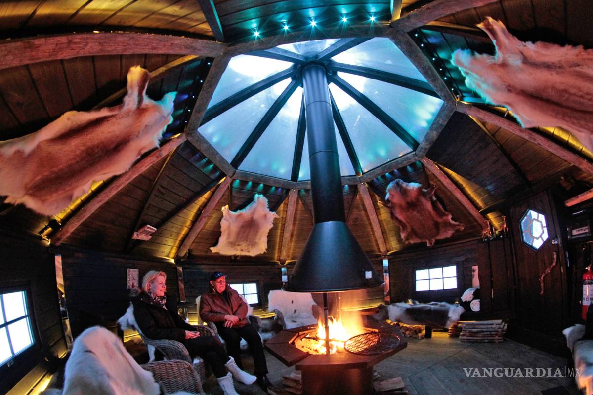 $!En Finlandia puedes ver las auroras boreales desde tu cuarto de hotel