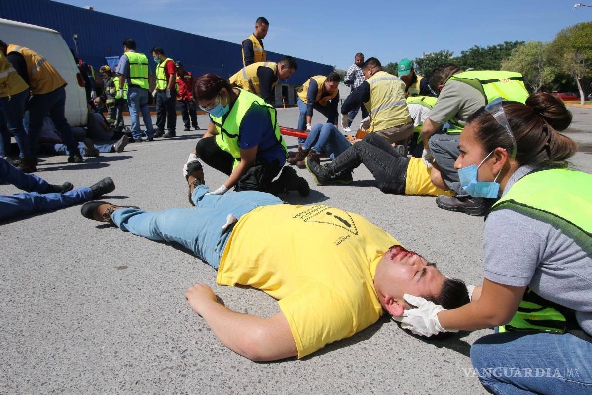 Realizan en parque industrial simulacro de activación CLAM
