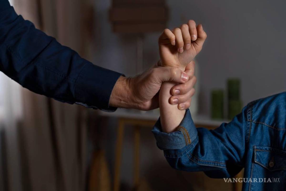 Detienen a dueño de restaurant-bar en Saltillo por presunto abuso contra empleada menor de edad