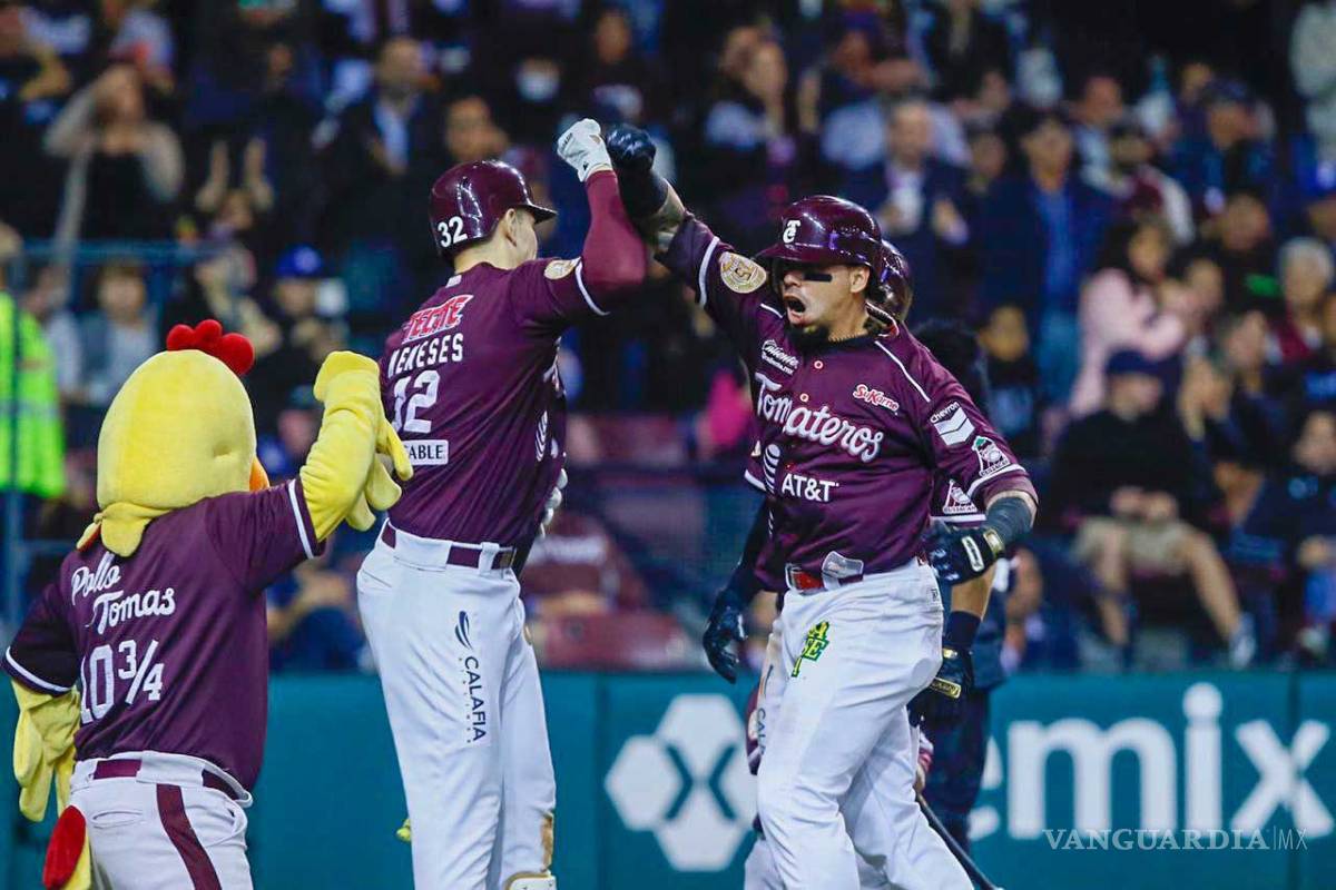 Tomateros regresa a casa con ventaja