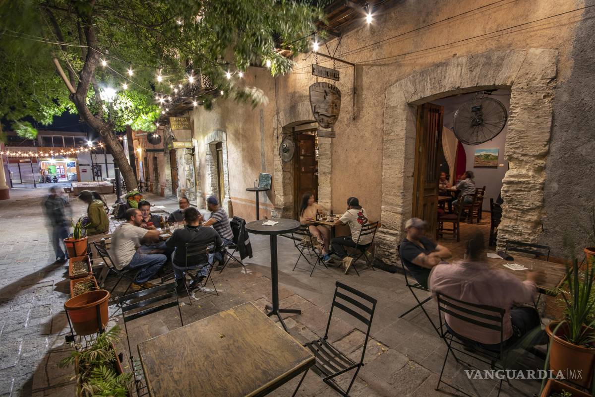 $!Saltillo 24 de agosto del 2020 El Cerdo De Babel, uno de los Bares Restaurante más emblematicos del centro histórico cumple su 16 aniversario.