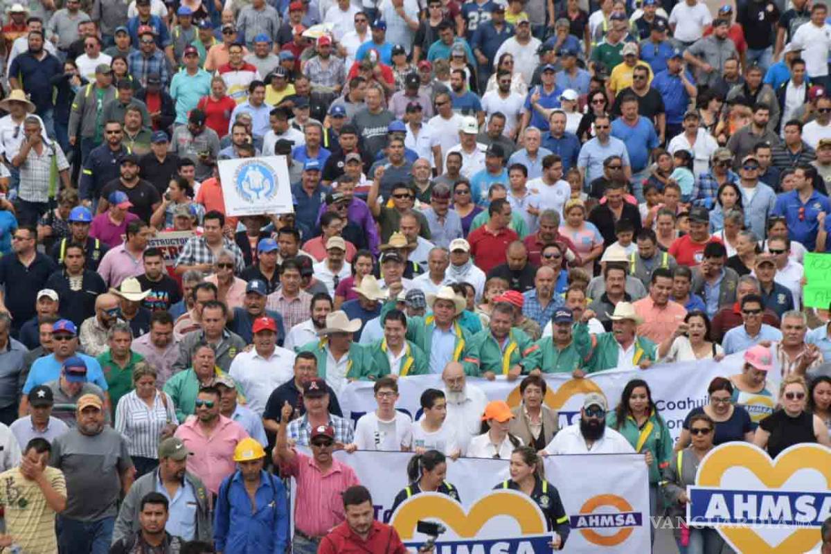 Marchan miles por la estabilidad de Altos Hornos de México, en Monclova