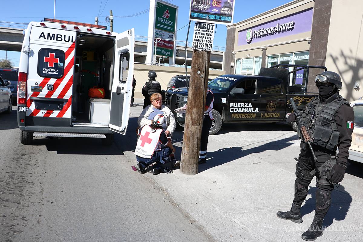 Mujer cae en pozo y se lesiona, en Salillo