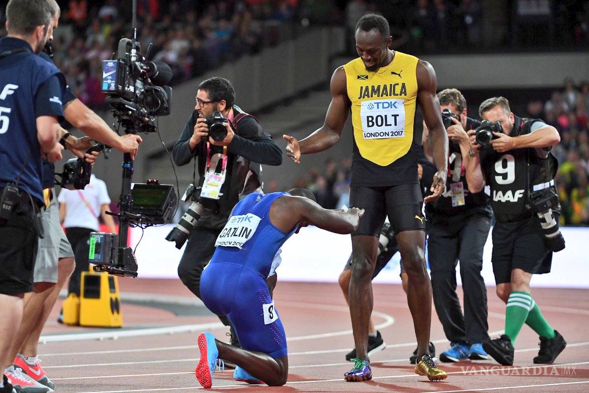 Amargo adiós para Bolt, se despide con bronce; Gatlin se lleva el oro