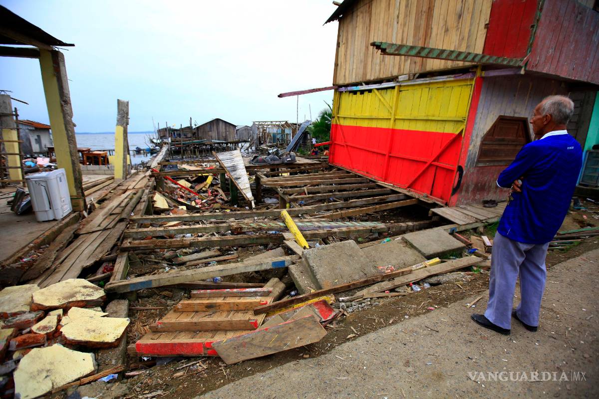 Aumenta a 654 la cifra de muertos por el sismo en Ecuador