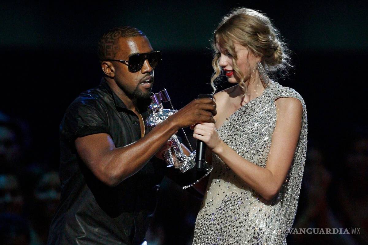 Filtran llamada entre Taylor Swift y Kanye West; el rapero habría manipulado a la cantante