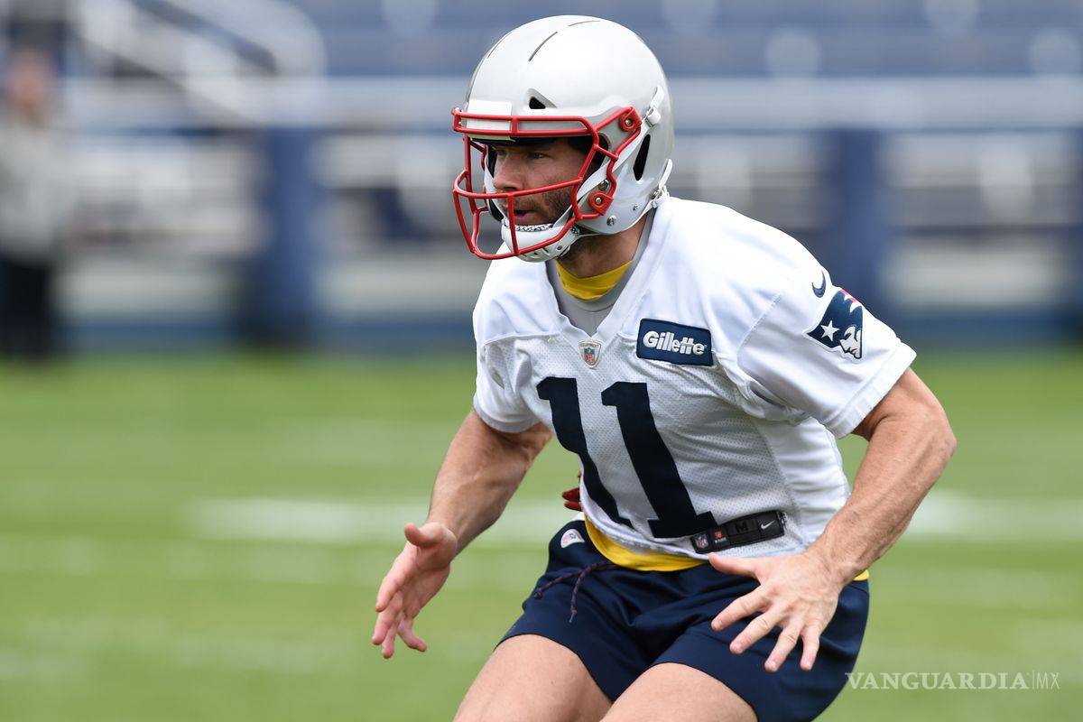 $!Julian Edelman estará fuera tres semanas por una lesión en el pulgar