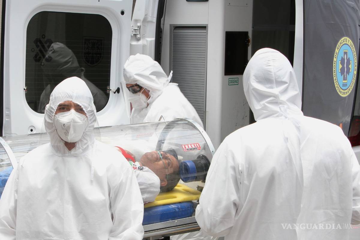 Combatimos el COVID-19 con carencia de especialistas, reconoce Hugo López-Gatell