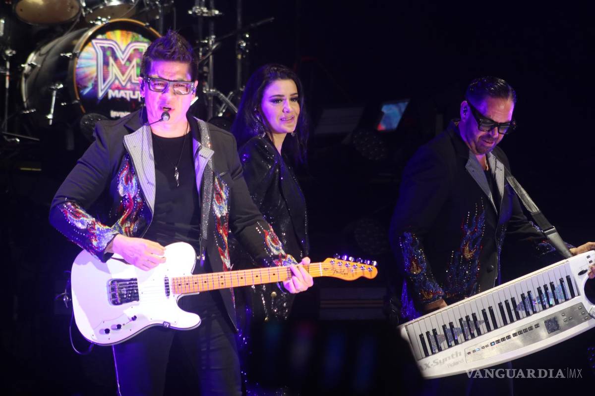 $!¡Suenan los ochentas en Saltillo! Matute lució en Las Maravillas con música retro