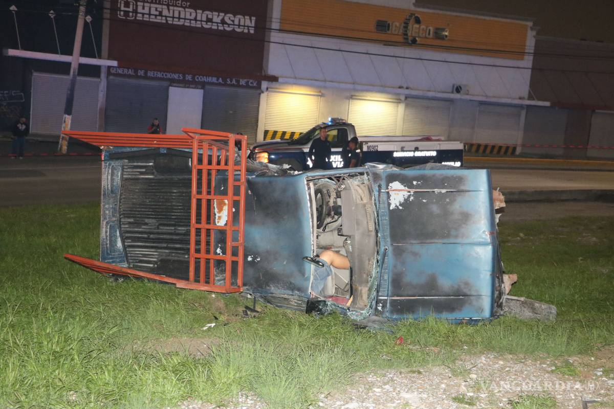 $!Ebrio derrapa y muere en bulevar Fundadores