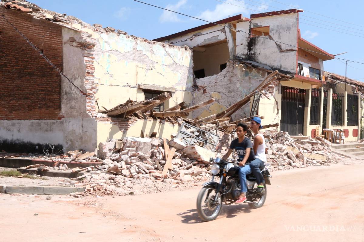 Gobernador de Oaxaca llama a no lucrar con tragedia tras sismo
