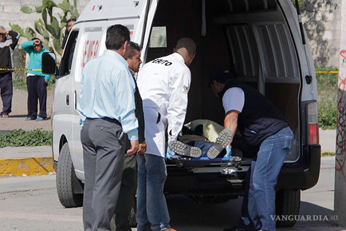 Asesina a su esposa, luego de que ella le confesara que lo engañaba con el vecino