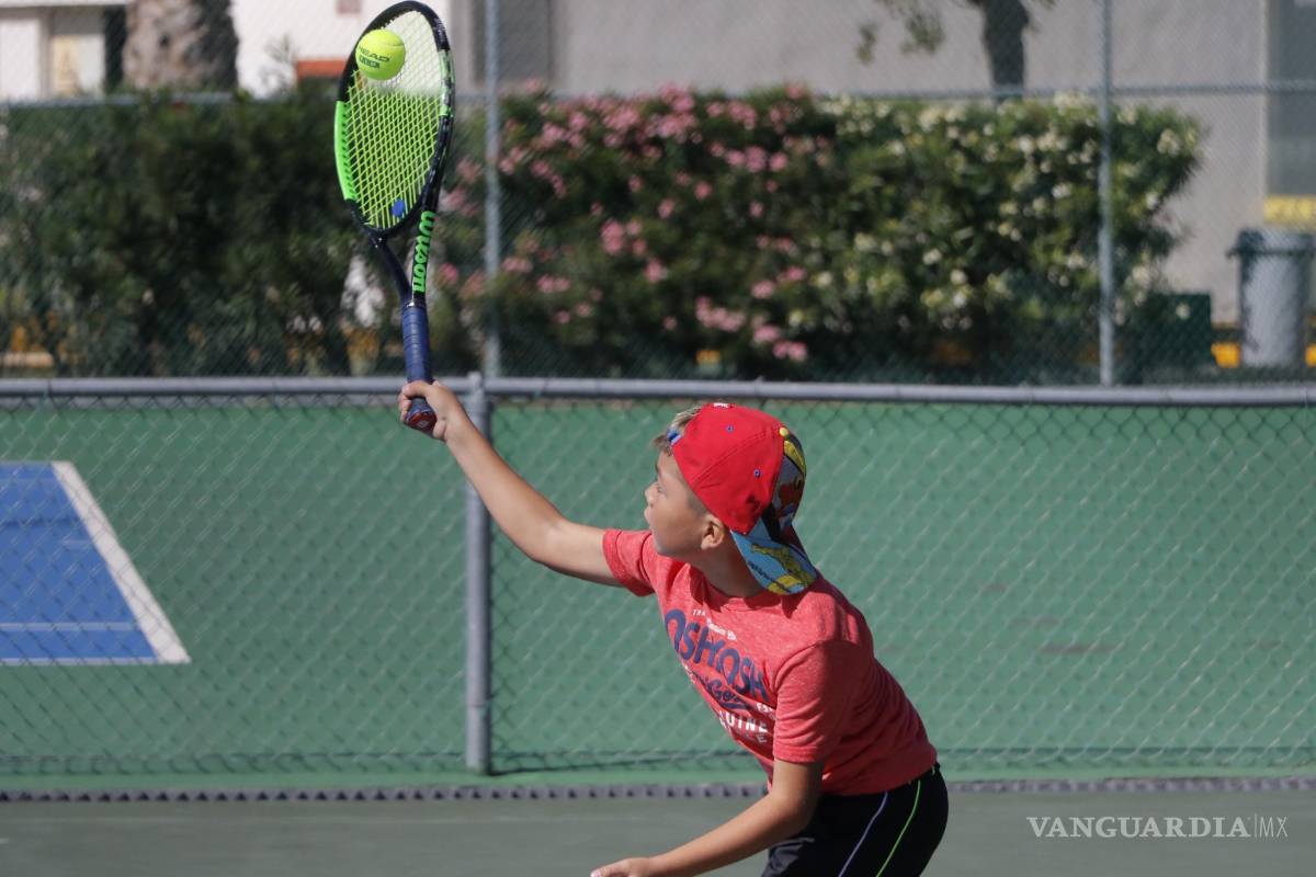 Raquetas sales a escena en Regional