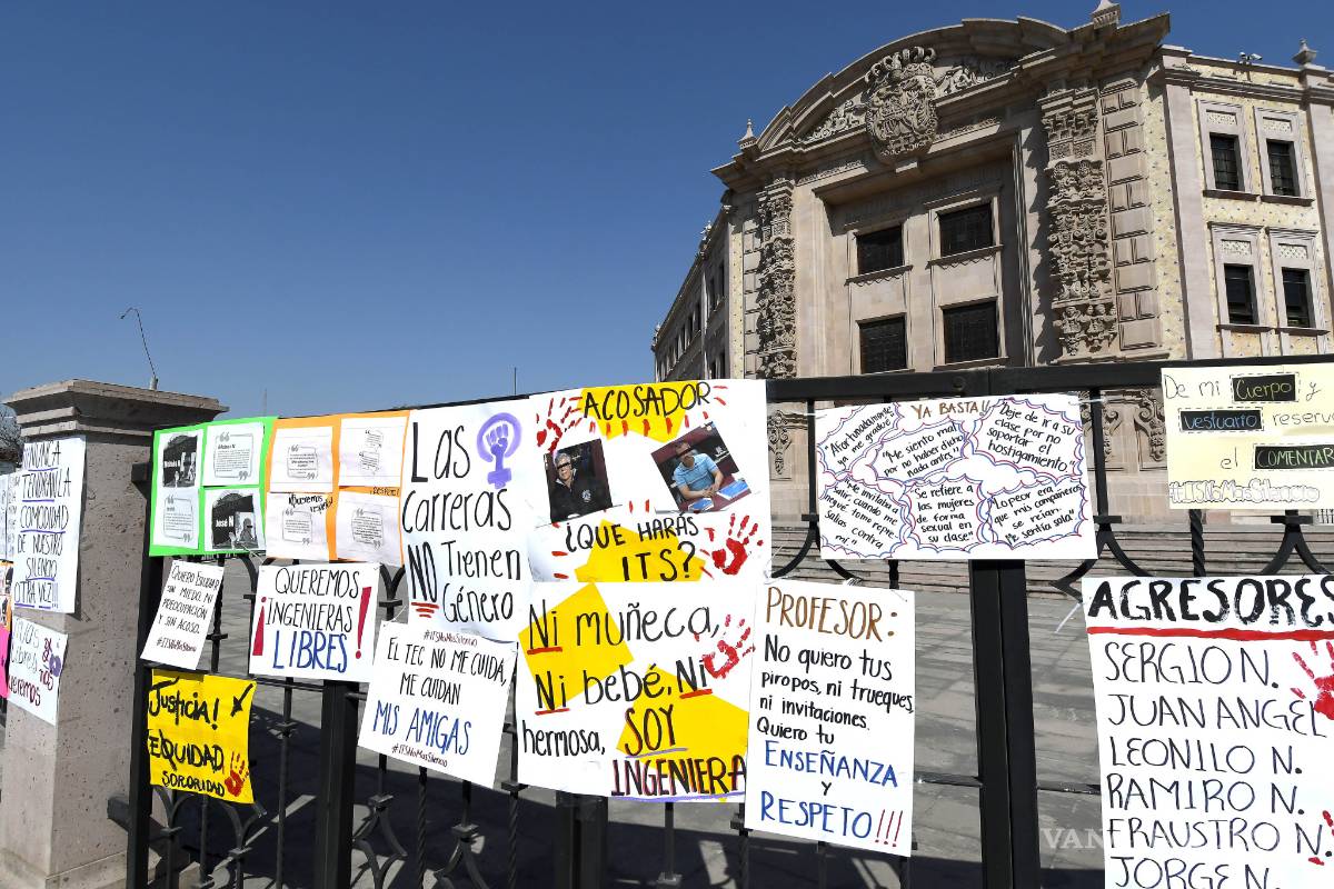 Denuncian acoso en tendedero del FEMITS, en Saltillo