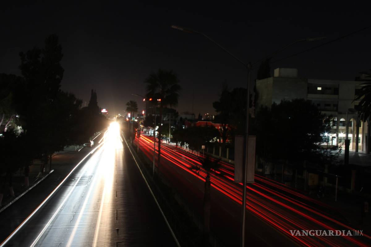 Fallan nuevas luminarias en Saltillo