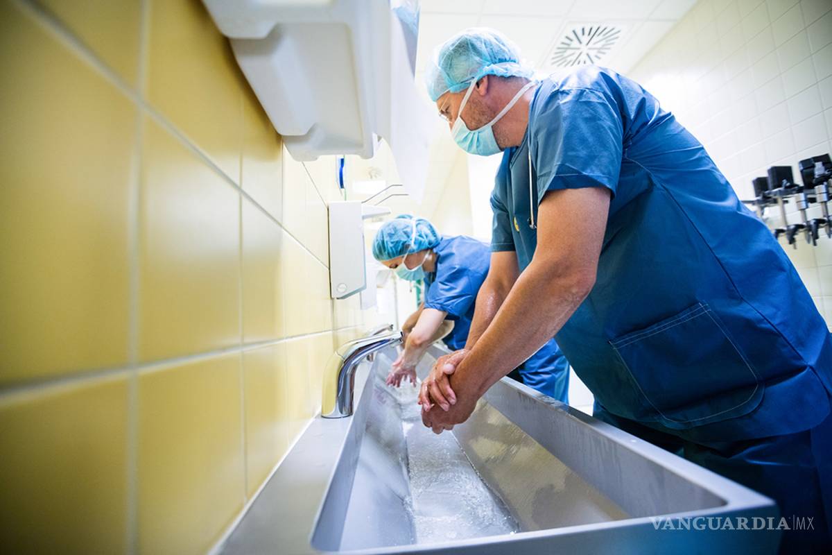 $!Mexicana crea gel antibacterial que mata cualquier bacteria, virus u hongo que pueda estar presente en un hospital