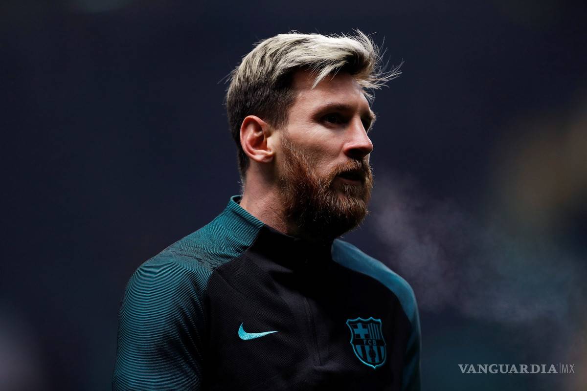 $!Messi se 'come años' con su cambio de look