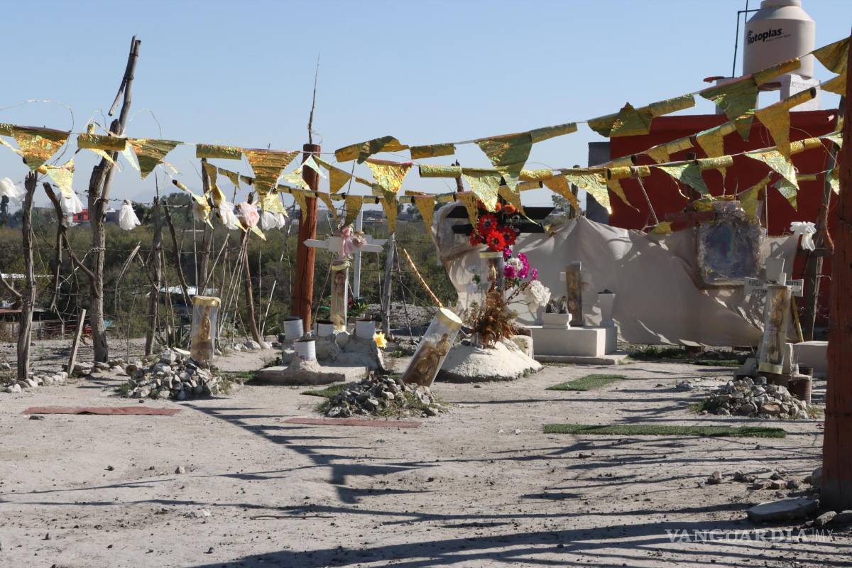 $!El panteón más pequeño de Saltillo alberga a las víctimas del trenazo de 1972