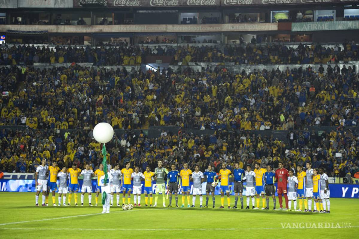 Tigres rindió homenaje al Chapecoense