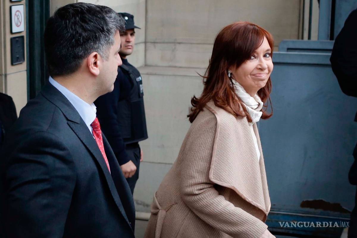 Cristina Fernández de Kirchner denuncia robos durante allanamientos