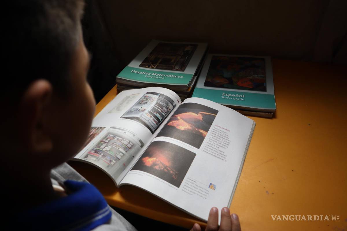 $!El gobierno de Coahuila anunció que buscará reimprimir los libros pasados.