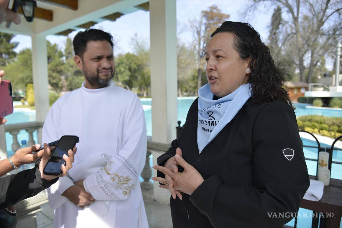 $!Respecto a la llegada de la nueva clínica en Saltillo refirió que “lo ven con mucha tristeza, sin embargo, no perderán la fe, ni la esperanza porque están seguros qué hay más de los que quieren respetarla”.