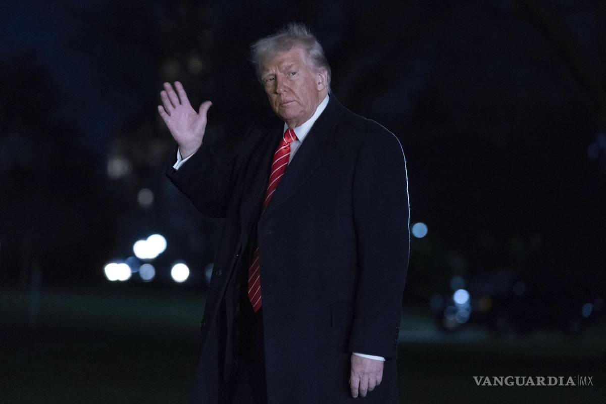 Trump amenaza con aranceles del 25% a países que compren petróleo venezolano