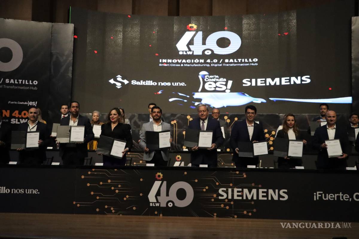$!Fue firmado el Convenio de Colaboración entre autoridades estatales, municipales, universidades y cámaras empresariales en el cual Siemens se compromete a invertir más de 50 mdp para apoyar a más de 800 becarios entre alumnos y maestros.