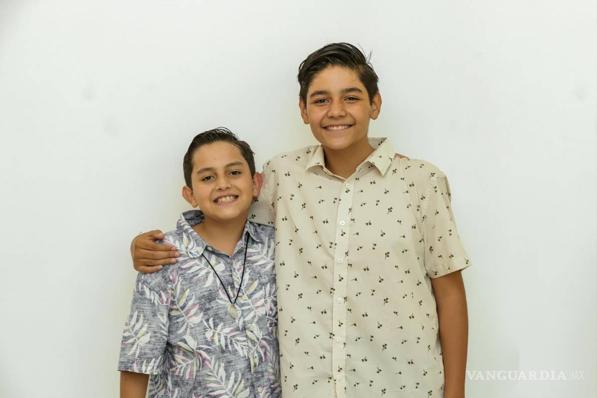 $!A la izquierda Manu, a la derecha Alfredo, los niños genio de Saltillo con IQ de 138 y 140, respectivamente.