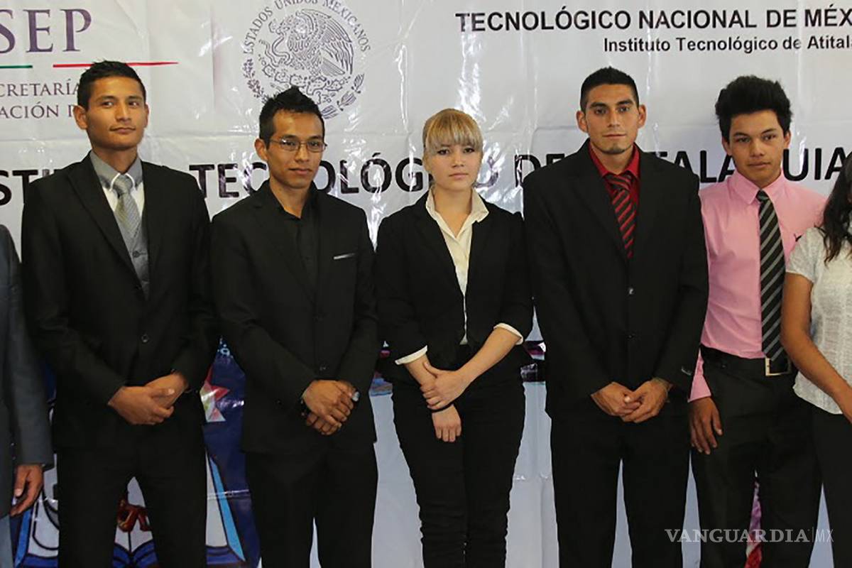 Jóvenes ingenieros mexicanos crean un mecanismo que ahorra gasolina