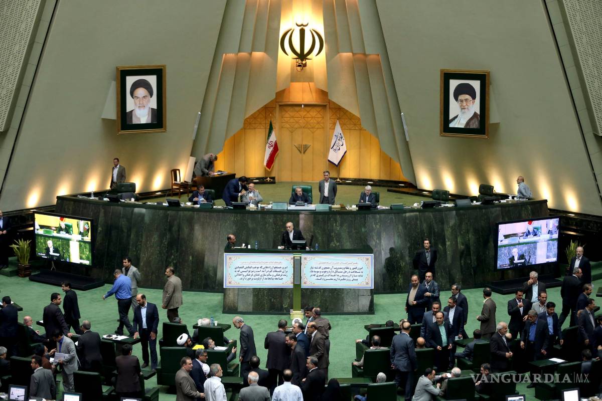 Parlamento iraní ratifica el acuerdo nuclear con Occidente