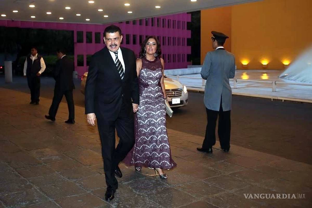 $!La 'crema' de la clase política acudió a lujosa boda de hija de Romero Deschamps