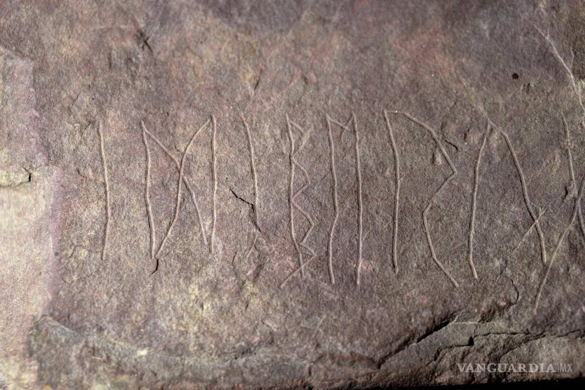 Encuentran en Noruega la estela rúnica más antigua del mundo