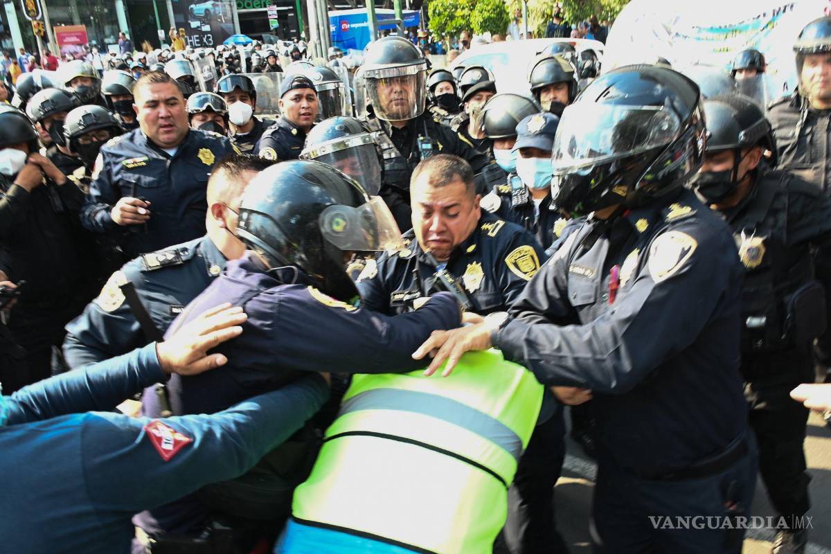 $!Esto ocurrió luego de más de dos horas de reunión con autoridades de la Secretaría de Energía.