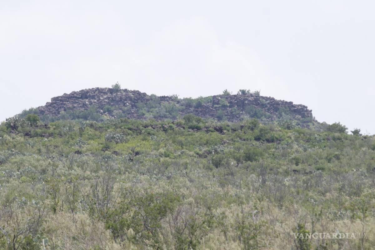 $!A simple vista, el Kakanapo parece un monte más del paraje de Sabinas. El viejo volcán ha estado ahí desde tiempos milenarios.