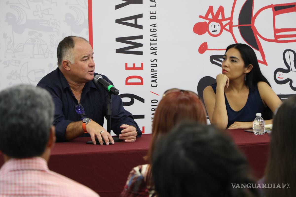 Ya no distinguimos lo actual de lo importante: Héctor de Mauleón