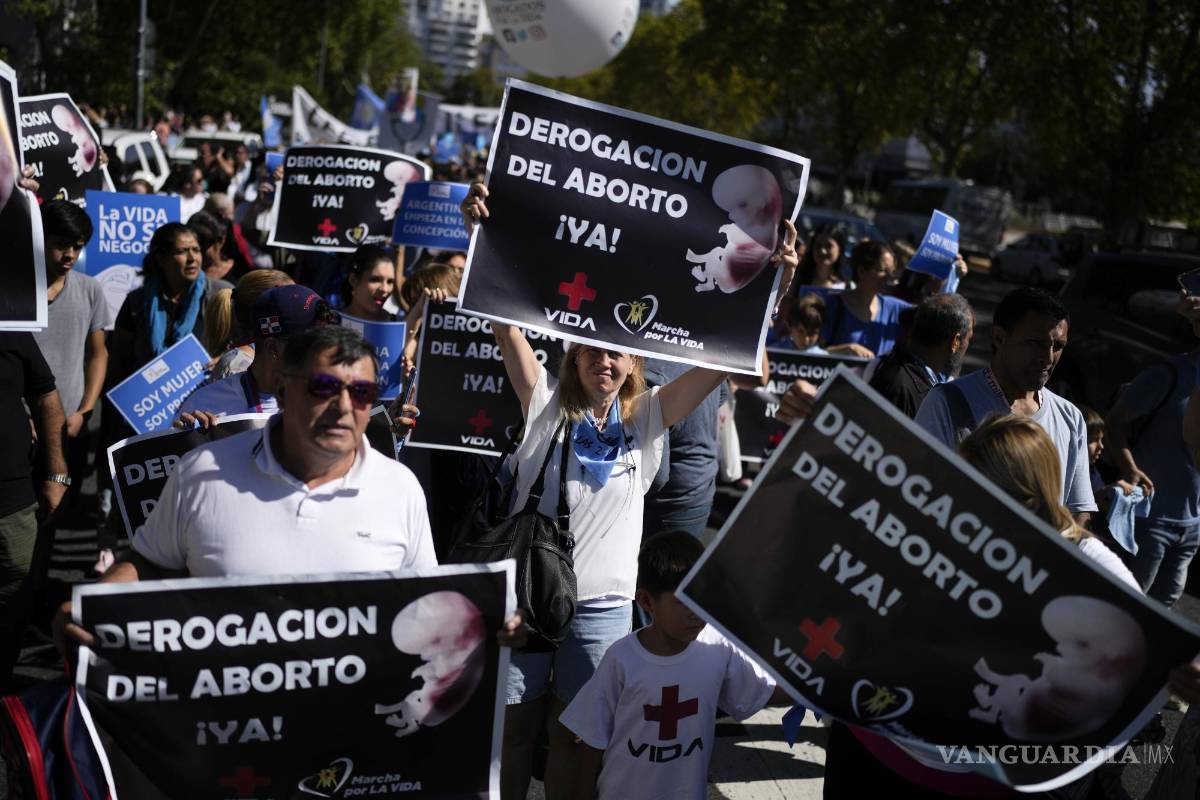 Exigen en Argentina la derogación de la ley de aborto