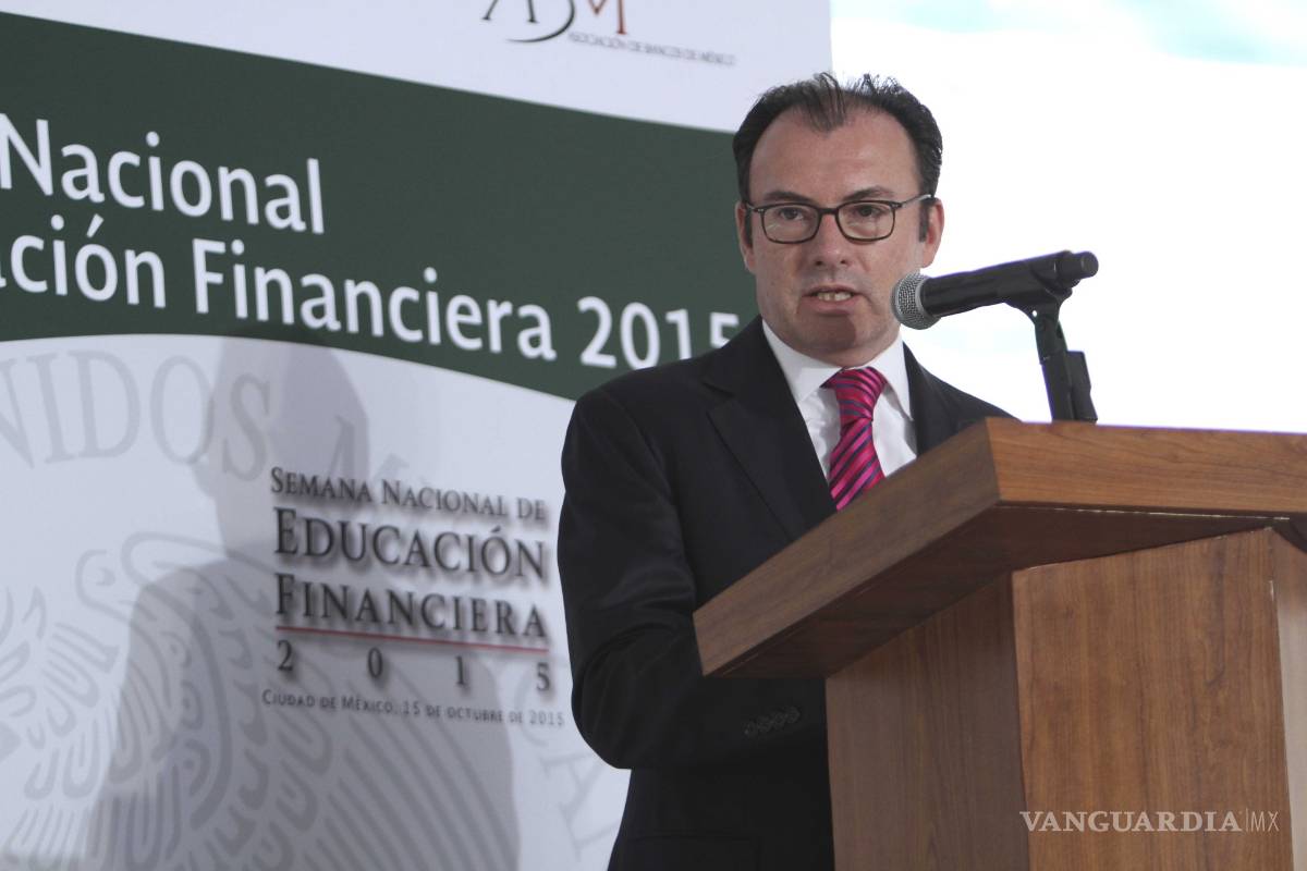 Educación financiera evitaría riesgos en familias: SHCP