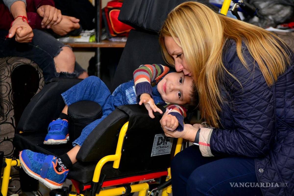 Refuerza programas y servicios DIF estatal