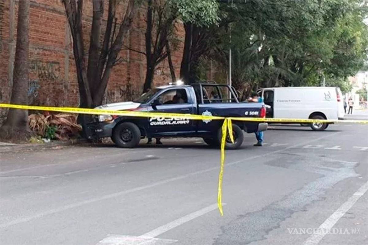 Una mujer fue asesinada y quemada en Guadalajara