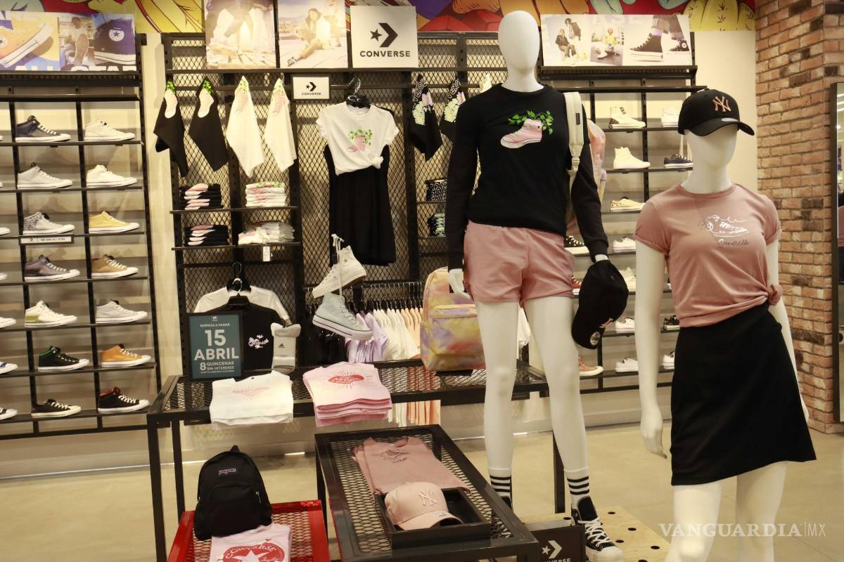 $!Abre sus puertas La Moderna Plaza Victoria, nueva opción comercial en la zona centro de Saltillo