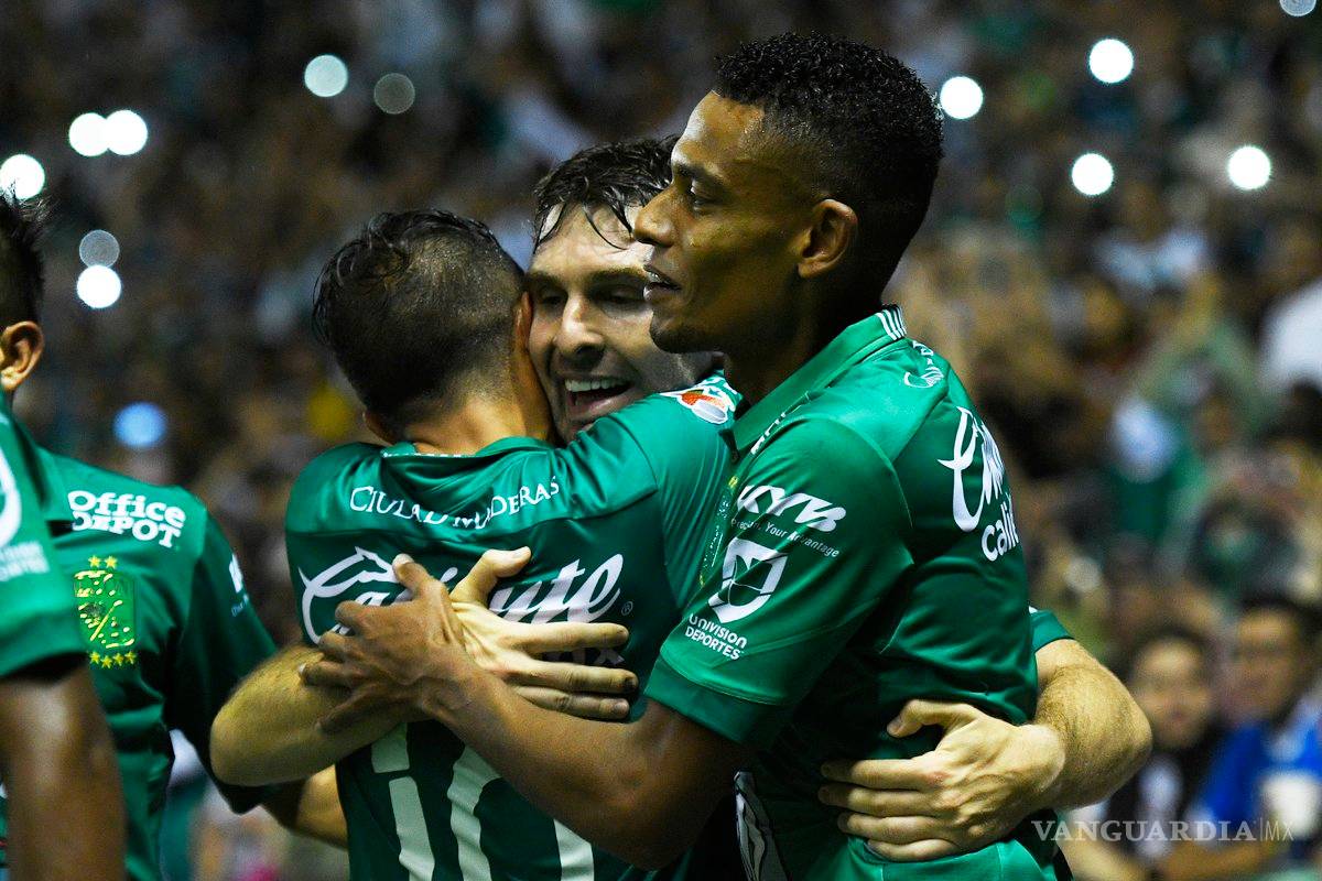 $!100, 101, y Boselli le da el triunfo al León frente a las Águilas