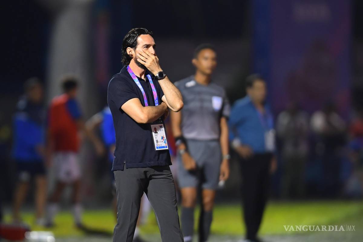 Chivas elige a Gerardo Espinoza como su nuevo DT para el Clausura 2025