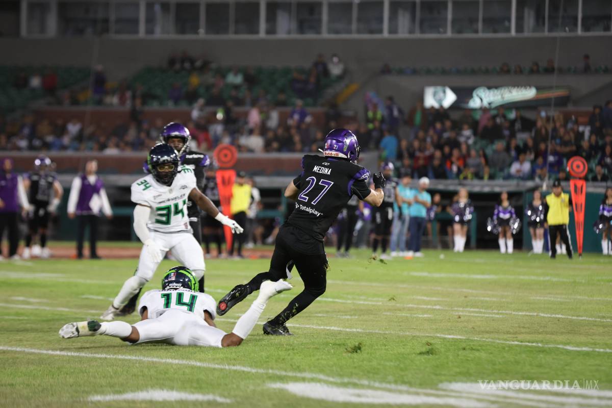 $!Una jugada clave de equipos especiales abrió la puerta para aumentar la ventaja de Saltillo.