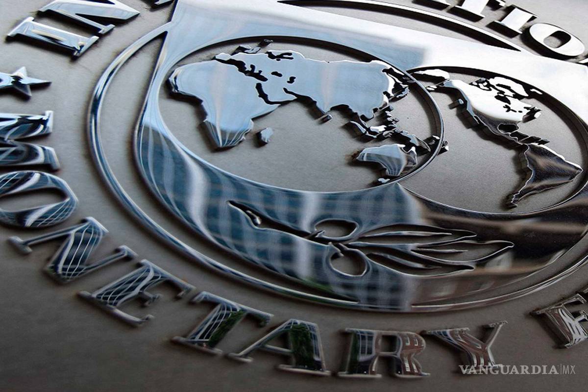 Guerra comercial sofocaría el crecimiento mundial, alerta el FMI