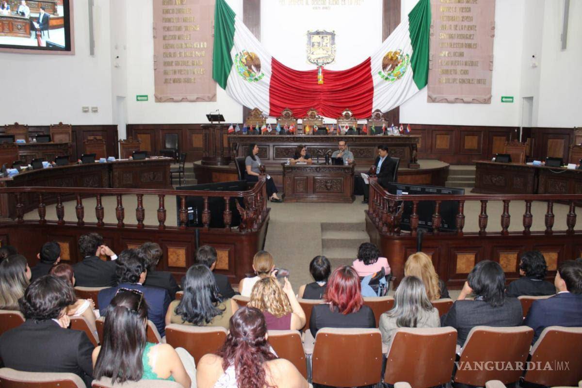 $!El evento se realizó en el Congreso del Estado de Coahuila durante dos días.