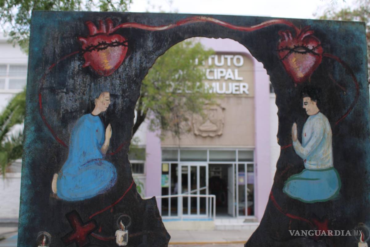 $!El Instituto Municipal de la Mujer de Torreón realiza pláticas para mujeres vulnerables en conjunto con la asociación DAKF.