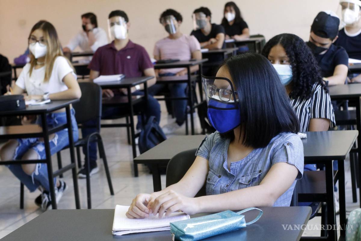 Cubrebocas, clave en regreso a clases; la experiencia en EU que podría funcionar en México