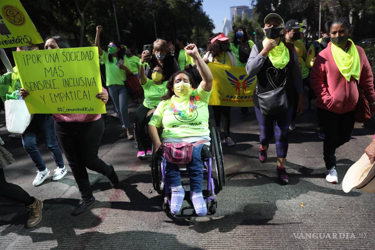 Marchan por calles de la CDMX para visibilizar a las personas con ...